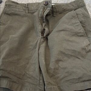 Goodfellow & Co Green Flat Front Shorts men’s used waist 32 size